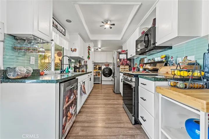 1974 Hooper, San Jacinto, California 92583