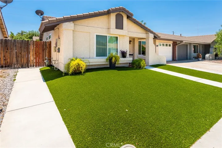 1974 Hooper, San Jacinto, California 92583