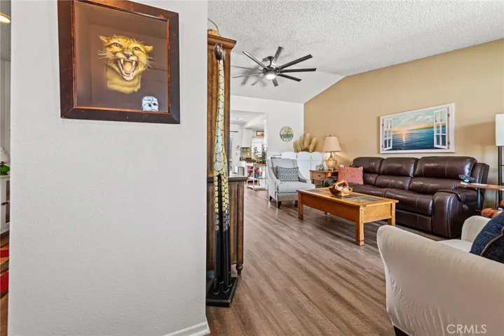 1974 Hooper, San Jacinto, California 92583