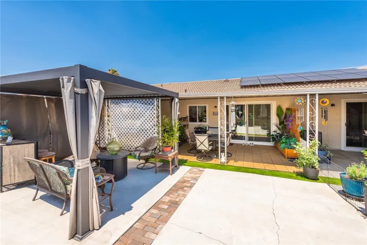 1974 Hooper, San Jacinto, California 92583