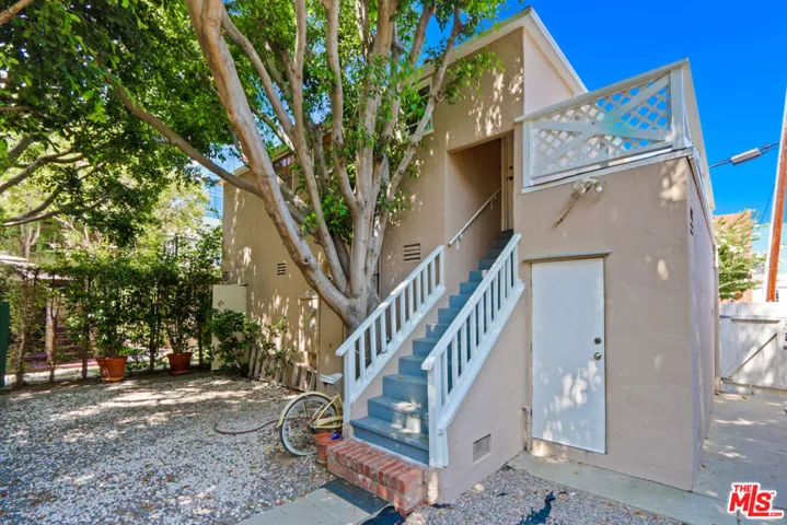 9965 Rear Durant Drive, Beverly Hills, California 90212