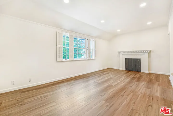 9965 Rear Durant Drive, Beverly Hills, California 90212