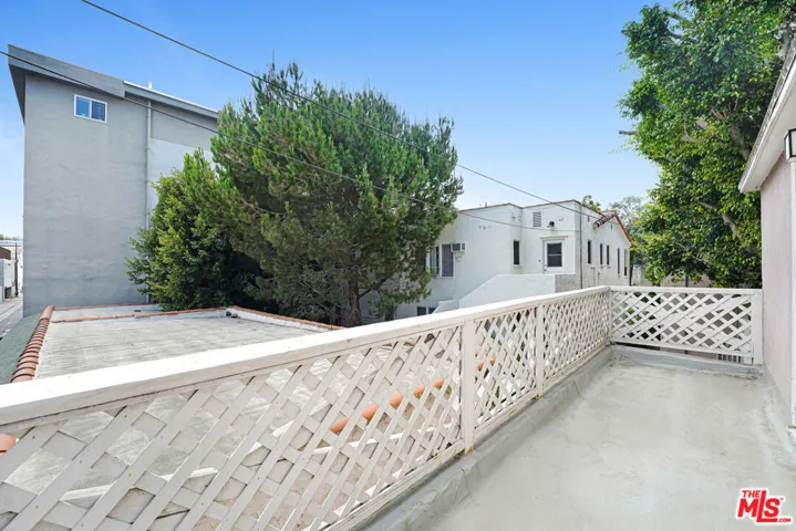 9965 Rear Durant Drive, Beverly Hills, California 90212