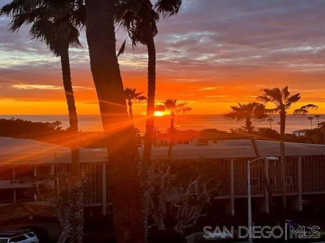 Are you ready for AMAZING SUNSETS from both of your two balconies???