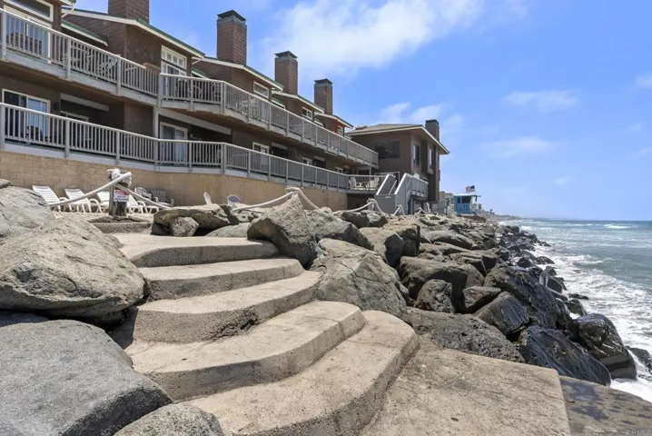 1445 S Pacific Street D, Oceanside, California 92054
