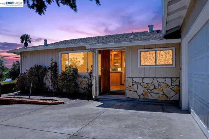 4516 Edwards Ln, Castro Valley, California 94546