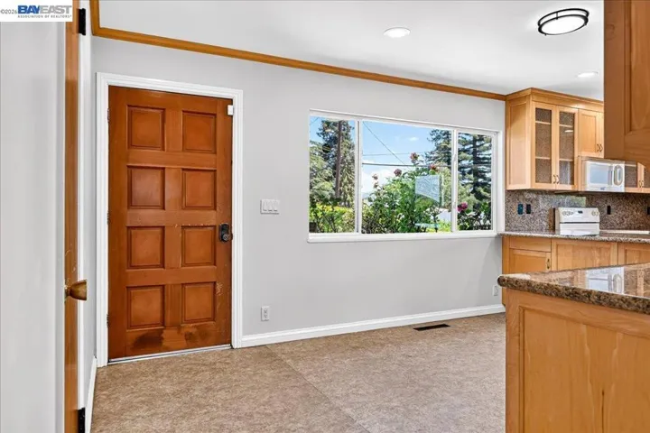 4516 Edwards Ln, Castro Valley, California 94546