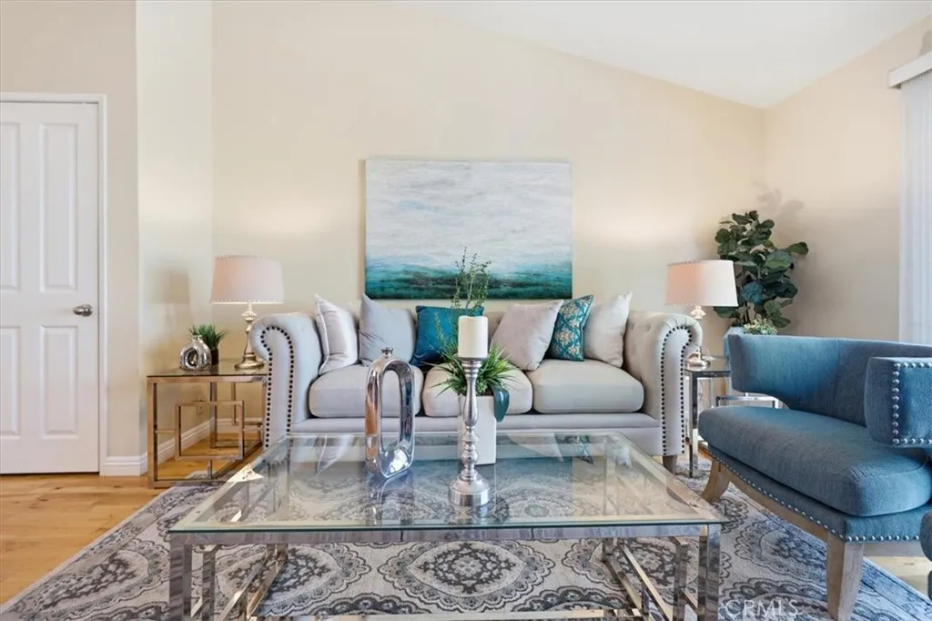 26342 Forest Ridge