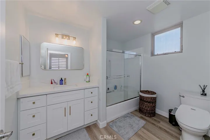 100 S Alameda, Los Angeles, California 90012