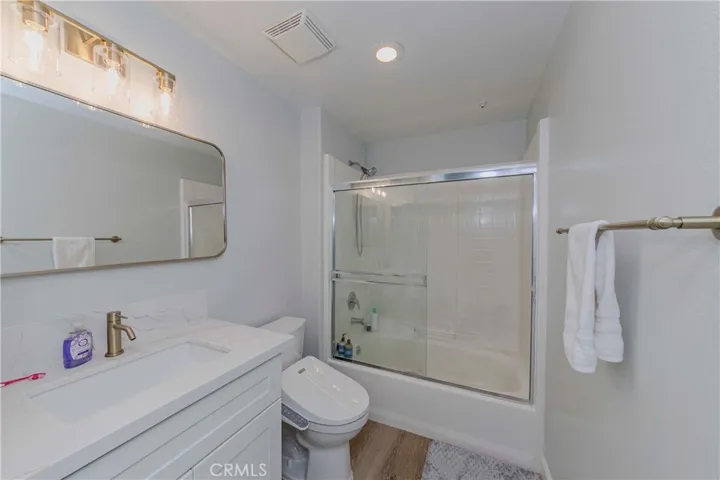 100 S Alameda, Los Angeles, California 90012