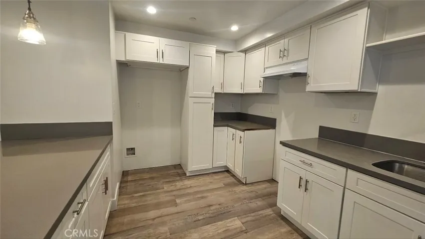 10962 1/2 Avalon, Los Angeles, California 90061