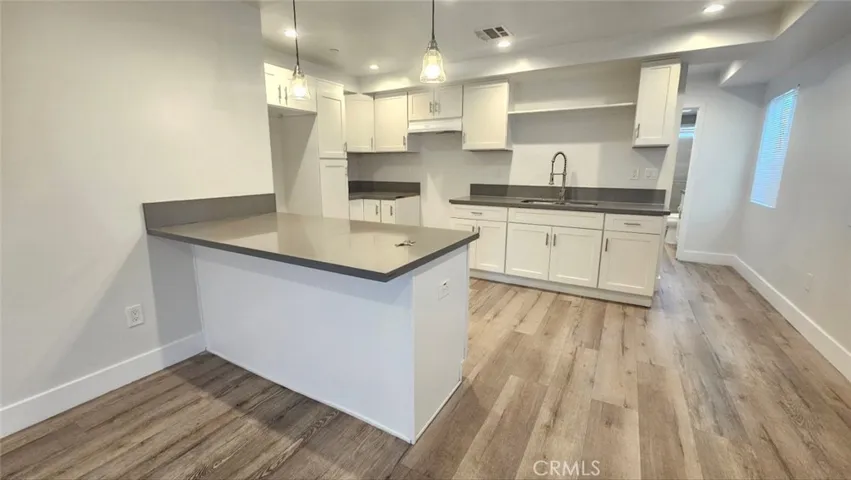 10962 1/2 Avalon, Los Angeles, California 90061