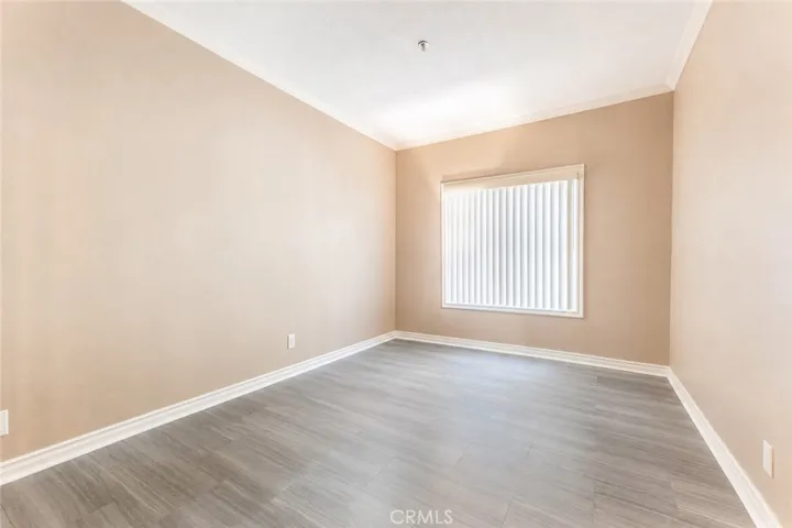 300 N El Molino Avenue 117, Pasadena, California 91101