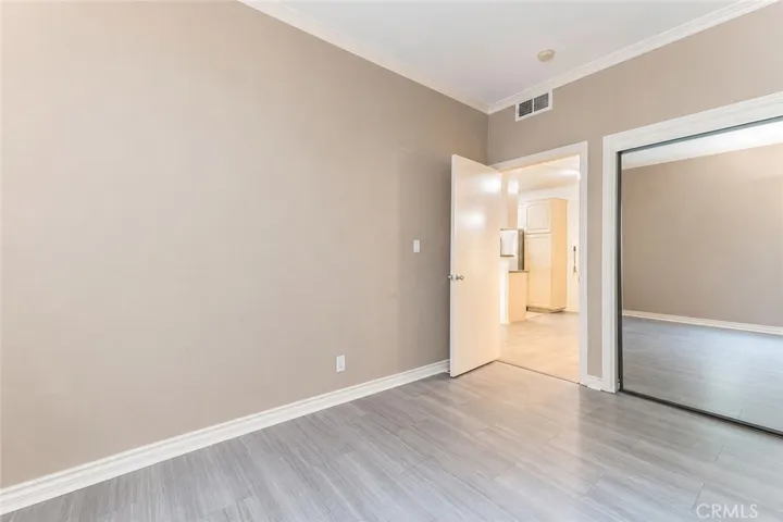 300 N El Molino Avenue 117, Pasadena, California 91101