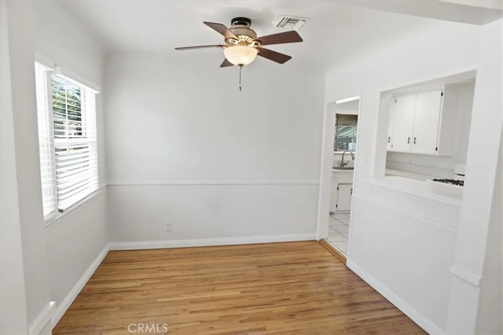 1440 N Evergreen, Burbank, California 91505 — photo 4
