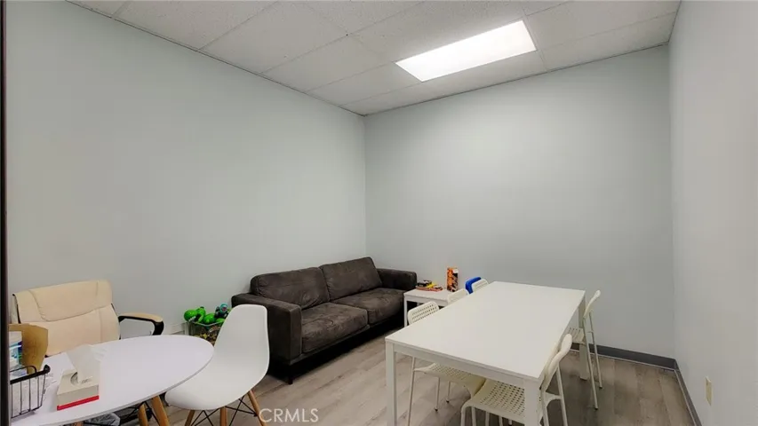 16519 Victor 350, Victorville, California 92395