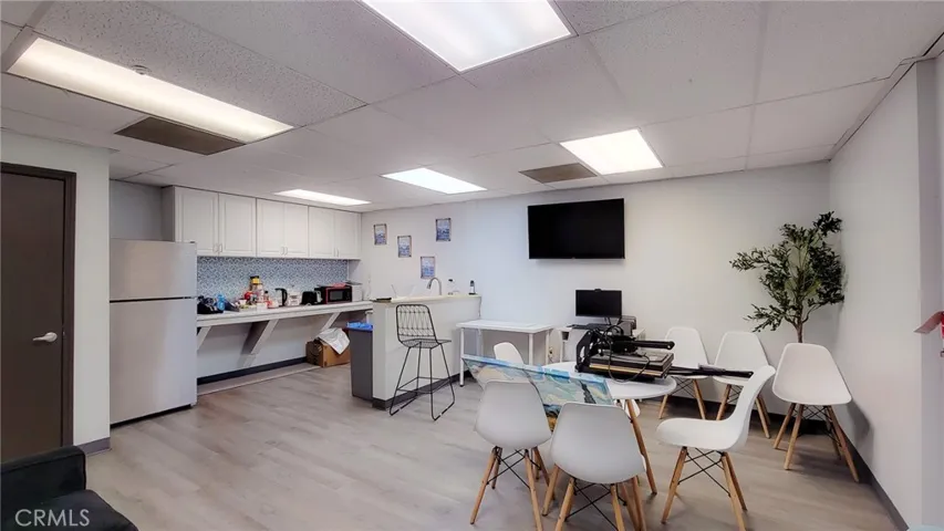 16519 Victor 350, Victorville, California 92395