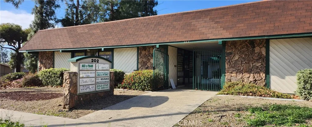 202 N Riverside Avenue, Rialto, California 92376