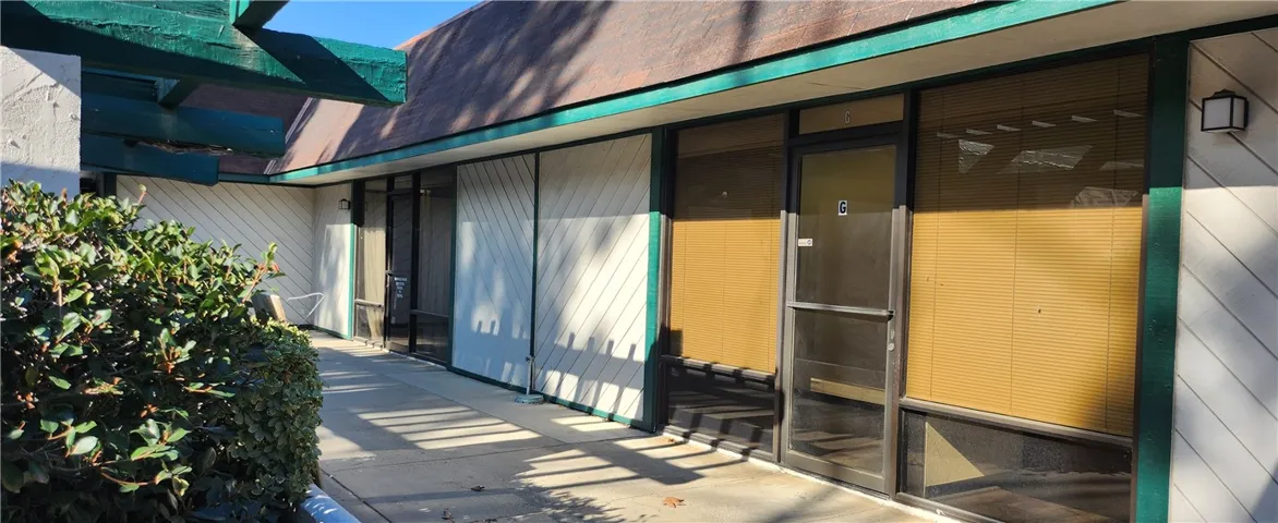 202 N Riverside Avenue, Rialto, California 92376