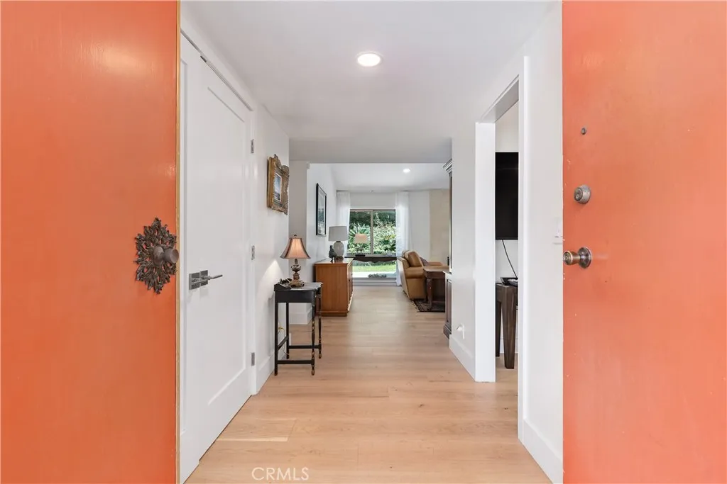 Double door entry