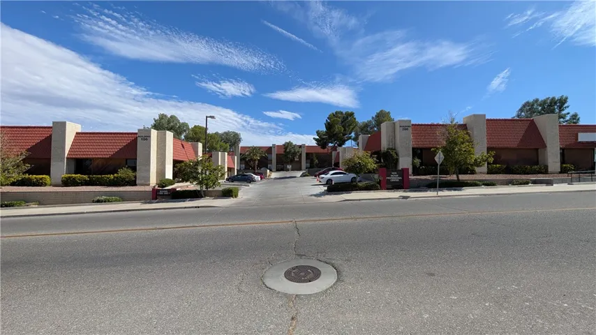 16519 Victor 401, Victorville, California 92395