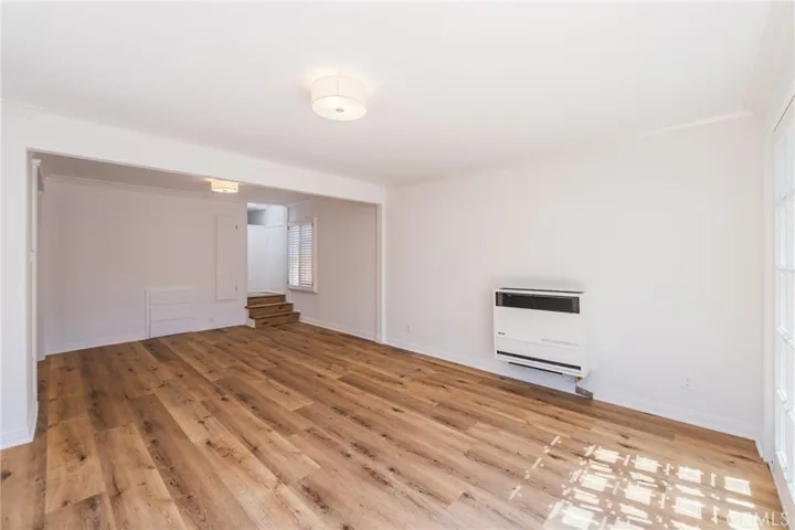 1305 Oak Avenue, Manhattan Beach, California 90266