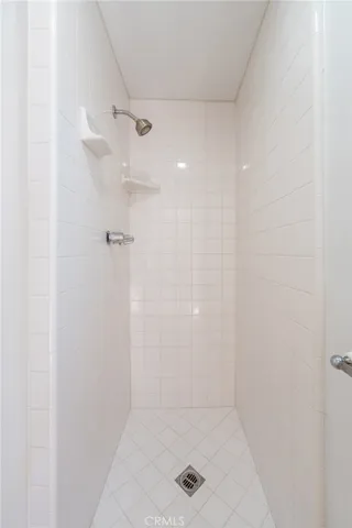 1305 Oak Avenue, Manhattan Beach, California 90266