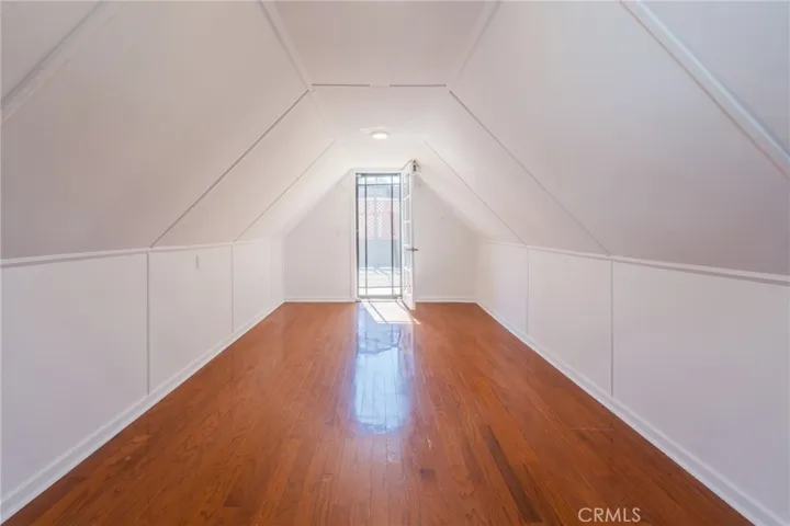 1305 Oak Avenue, Manhattan Beach, California 90266