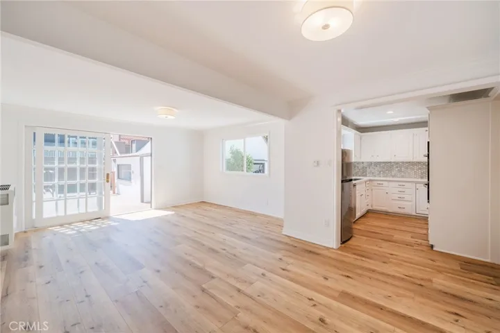 1305 Oak Avenue, Manhattan Beach, California 90266
