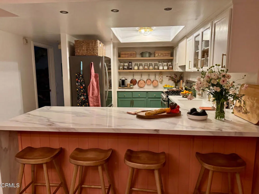 607 w duarte_Page_2_Image_0001