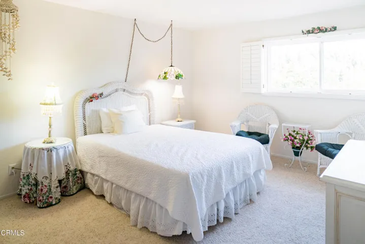 Bedrooms 2
