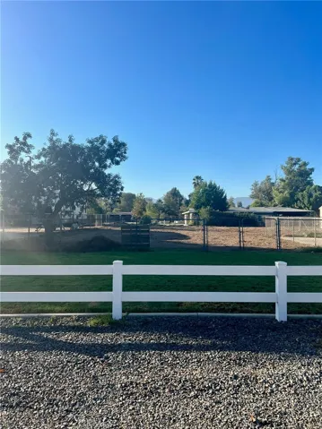 1192 Man O War, Norco, California 92860