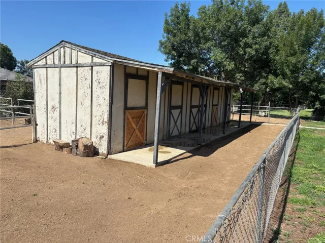 1192 Man O War, Norco, California 92860
