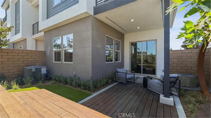 Photos shown are of model only- not actual homesite.