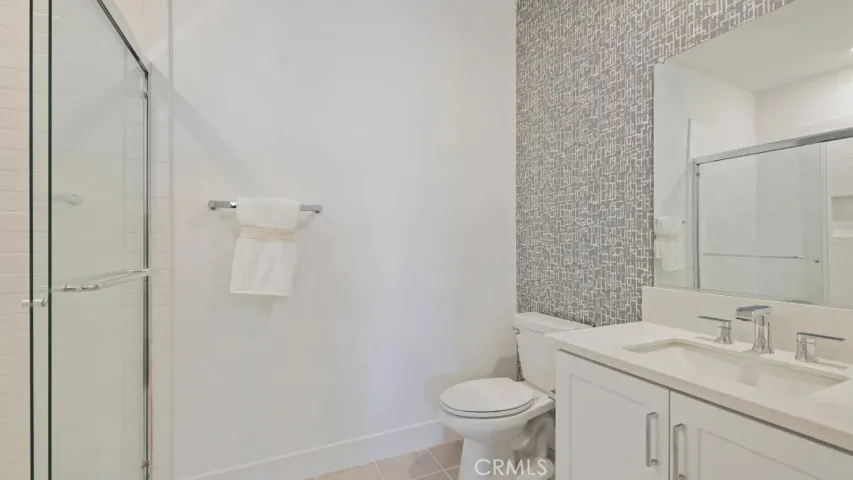 Photos shown are of model only- not actual homesite.