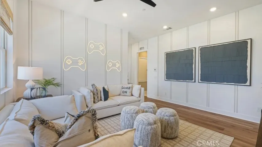 Photos shown are of model only- not actual homesite.