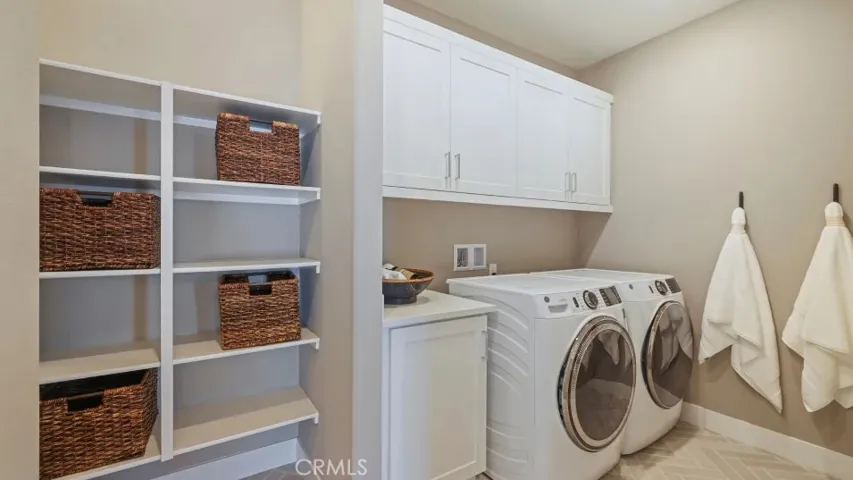 Photos shown are of model only- not actual homesite.