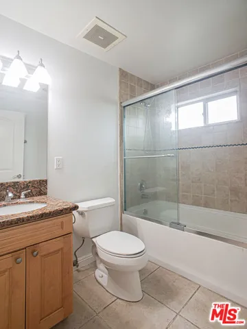 1042 S Kingsley Drive Ph2, Los Angeles, California 90006