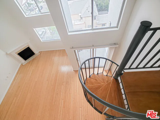 1042 S Kingsley Drive Ph2, Los Angeles, California 90006
