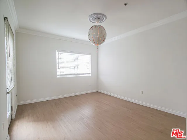 1042 S Kingsley Drive Ph2, Los Angeles, California 90006