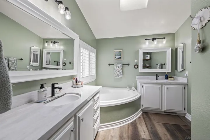 1145 E Barham Dr Spc 234, San Marcos, California 92078