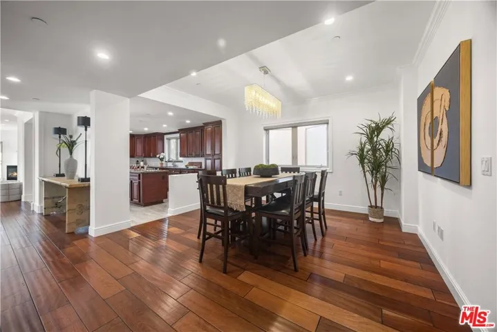 918 S Wooster Street 2, Los Angeles, California 90035