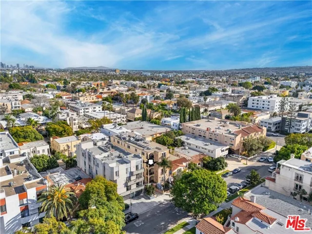 918 S Wooster Street 2, Los Angeles, California 90035