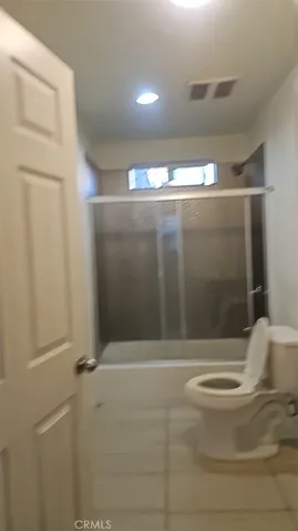 812 E 76th, Los Angeles, California 90001