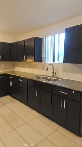 812 E 76th, Los Angeles, California 90001