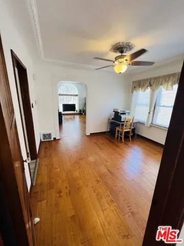 FORMAL DINING ROOM/POTENTIAL 3