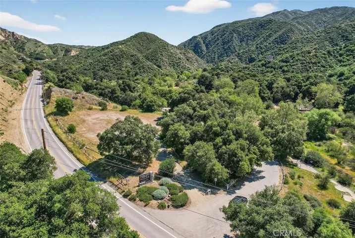16306 Scorpion Court, Canyon Country, California 91387 — photo 4