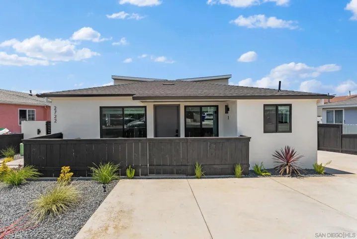 2722 Nye Street, San Diego, California 92111