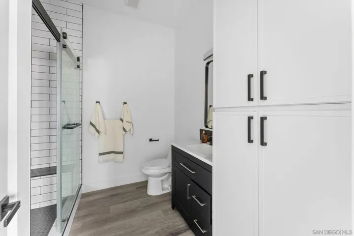 2722 Nye Street, San Diego, California 92111