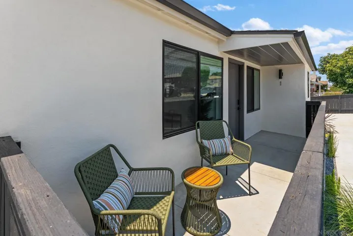 2722 Nye Street, San Diego, California 92111